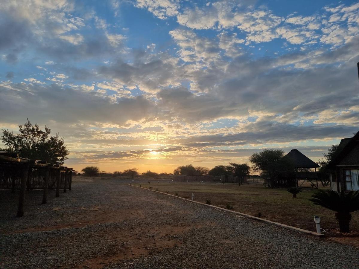 Sundowners Game Lodge Marble Hall エクステリア 写真